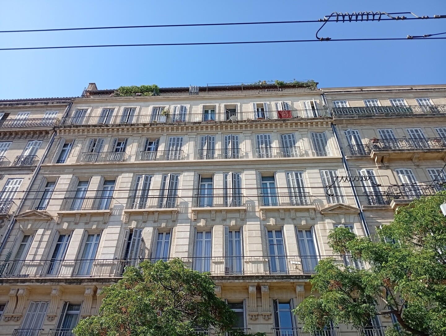 Appartement 6 pièces 102 m² · à Marseille · 102 m² · 295 000 €