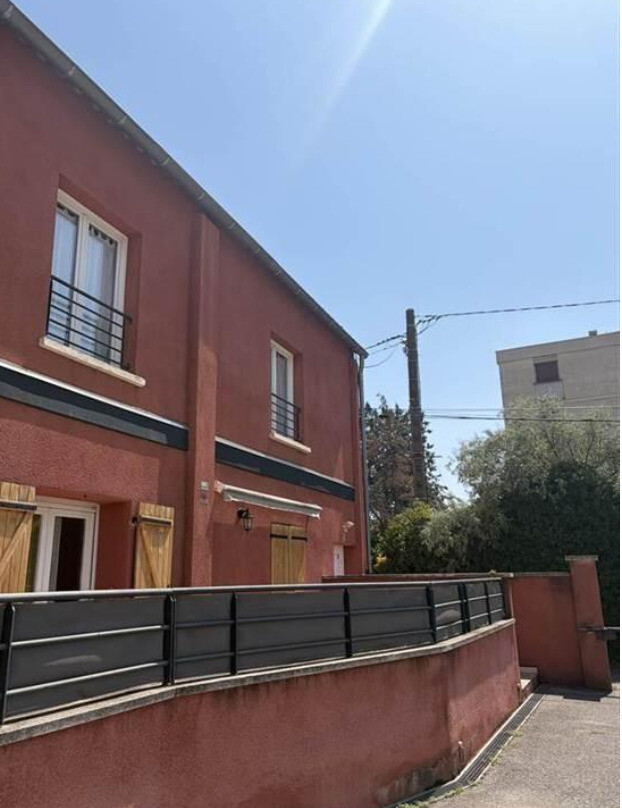 Appartement 4 pièces 108 m² · à Aubagne · 108 m² · 362 000 €