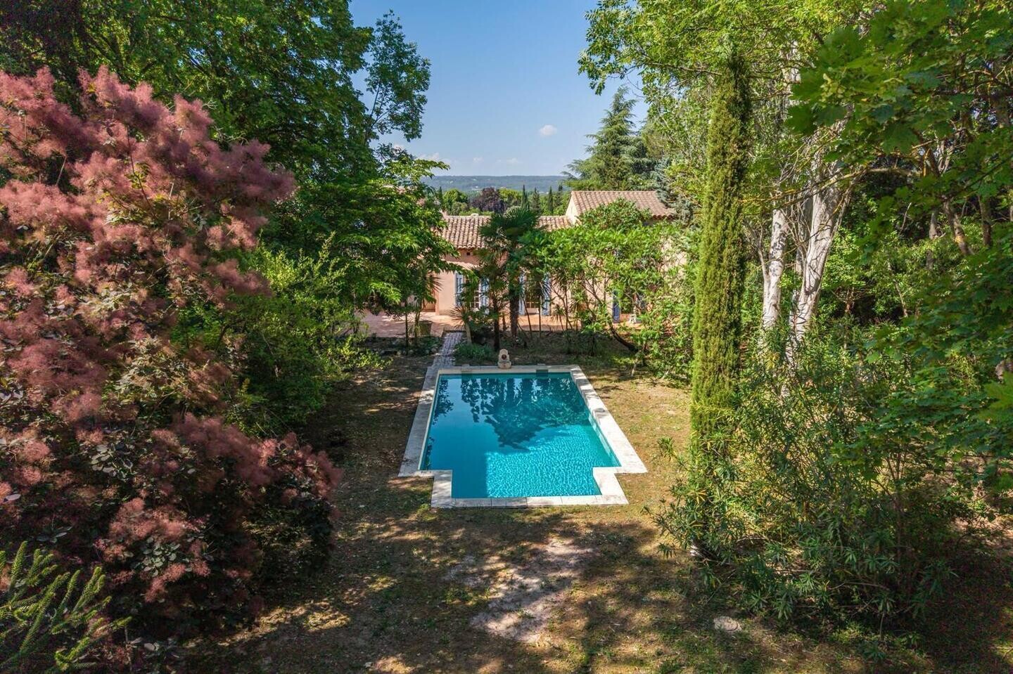 Maison 10 pièces 412 m² · à Aix en Provence · 412 m² · 1 560 000 €
